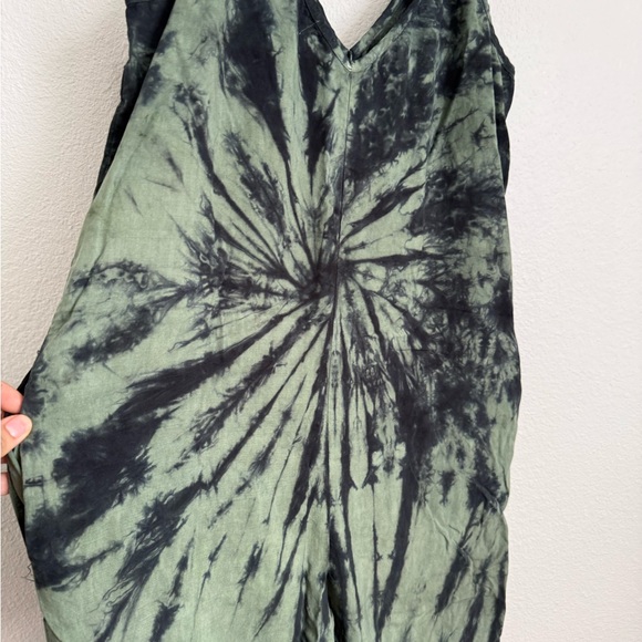 Anthropologie Cloth & Stone Green and Navy Tie Dye Jumpsuit - Picture 5 of 6